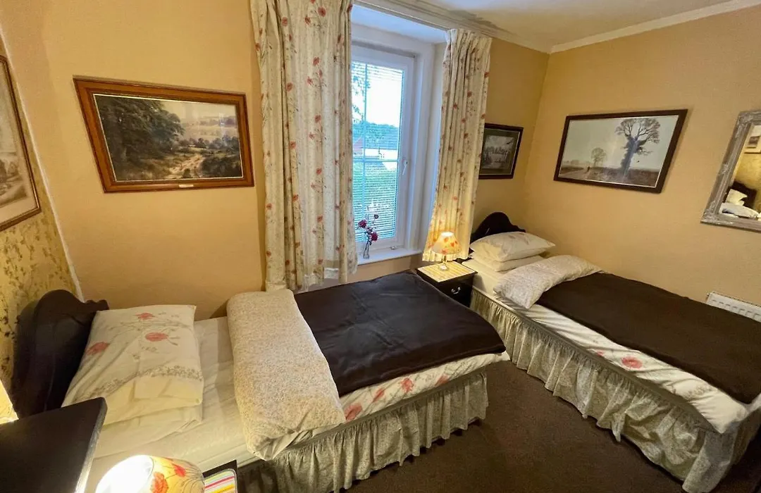 Apsley Villa Guest House.-1