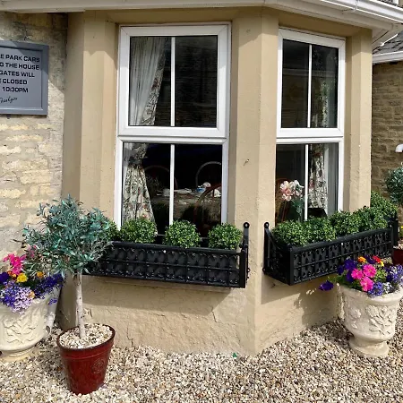 Apsley Villa Guest House.-2